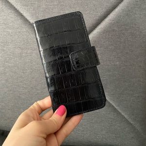 Croc embossed Older iPhone wallet